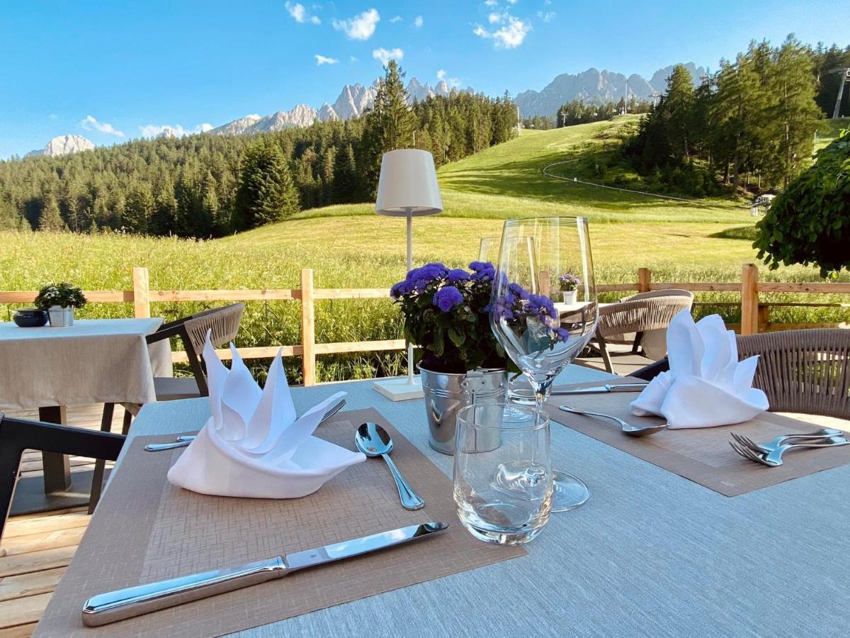 Hotel Villa Waldheim San Candido Exterior foto