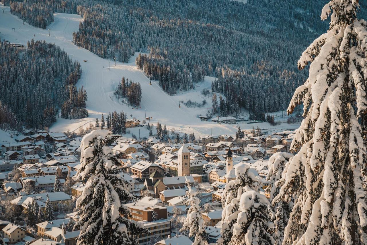 Hotel Villa Waldheim San Candido Exterior foto