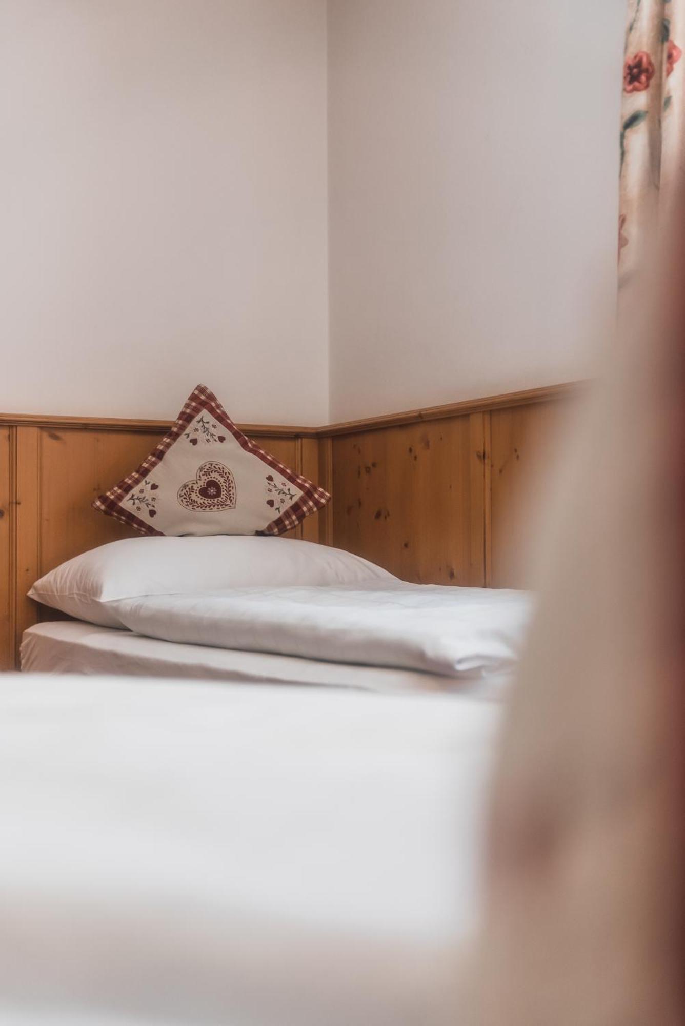 Hotel Villa Waldheim San Candido Cameră foto